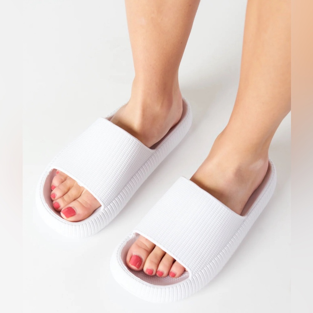 Matisse Kona Sandal Sz 10 White - Picture 2 of 11